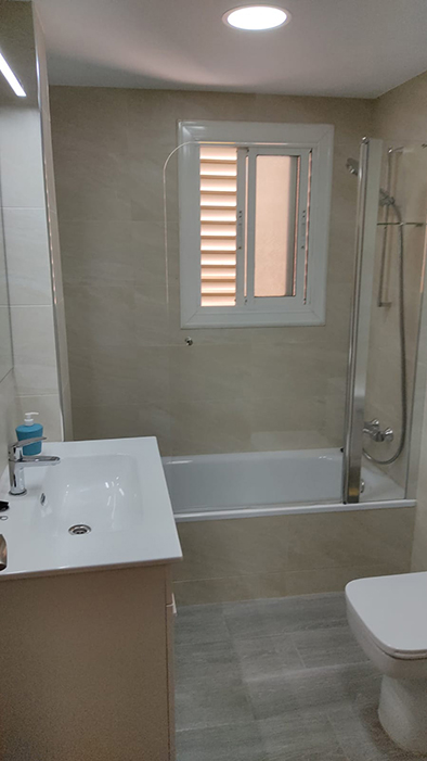 lavabo amb banyera